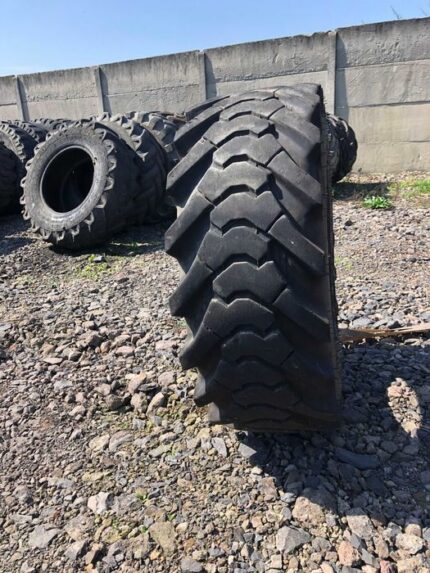 Opony do maszyn przemysłowych 12.0-18 ALLIANCE / 60% BIEŻNIKA