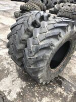 Opony do maszyn przemysłowych 12.5-18 ALLIANCE 12PR / 70% BIEŻNIKA