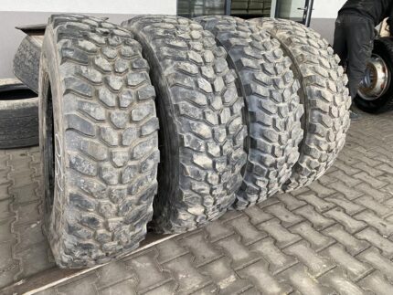  Opony przemysłowe  335/80R20 12.5R20 DUNLOP SP PG8 / 80% Bieżnika