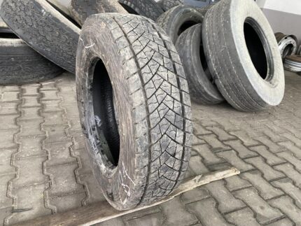  Opony ciężarowe  205/75R17.5 GOODYEAR KMAX D / 10-11mm