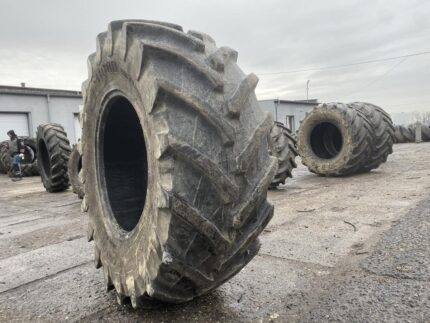  Opony rolnicze  600/70R30 TRELLEBORG TM1000 / 80% bieżnika