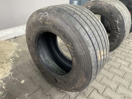 Opony ciężarowe  435/50R19.5 DUNLOP SP247 / 10-12mm