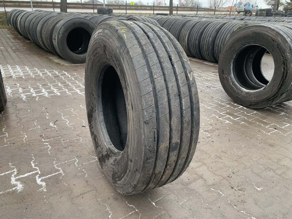 Opony ciężarowe 385/65R22.5 DUNLOP SP247 / 13-14mm Opony ciężarowe 385/65R22.5 DUNLOP SP247 / 13-14mm