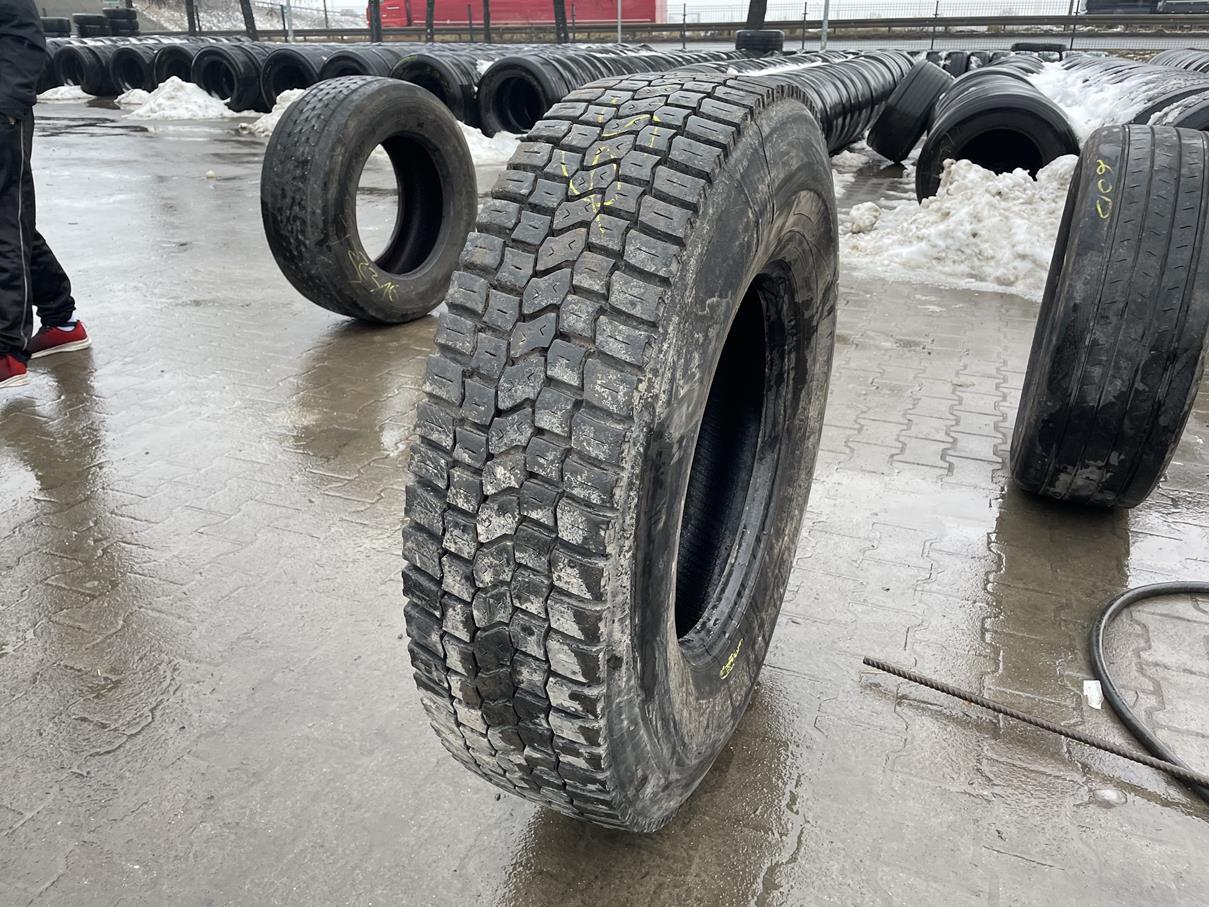 Opony ciężarowe 315/80R22.5 BIEŻNIKOWANA TYP NAPĘDOWA / 15-16mm Opony ciężarowe 315/80R22.5 BIEŻNIKOWANA TYP NAPĘDOWA / 15-16mm