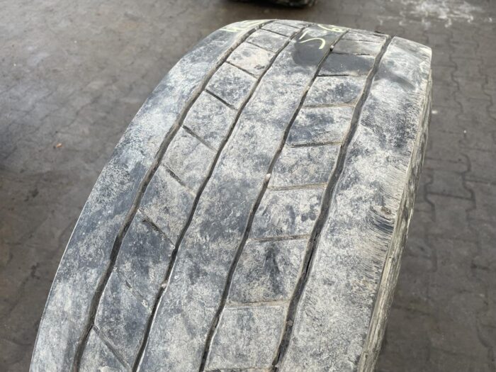 Opony ciężarowe  295/60R22.5 GOODYEAR FUELMAX D / 5-6mm
