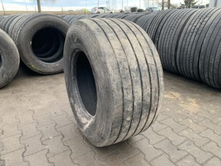  Opony ciężarowe  435/50R19.5 GOODYEAR KMAX T GEN-2 / 7-8mm