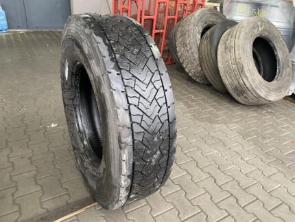  Opony ciężarowe  315/80R22.5 DUNLOP SP446 / 11-12mm