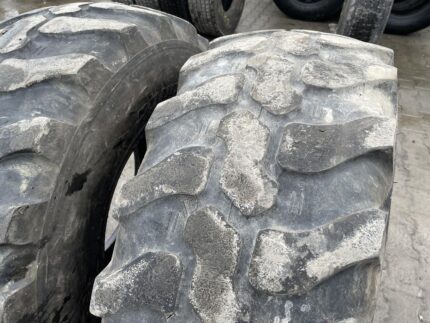 Opony przemysłowe, Opony rolnicze  405/70R20, 16/70R20 DUNLOP SPT9