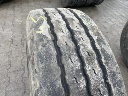 Opony ciężarowe  245/70R17.5 GOODYEAR KMAX T / 8-9mm