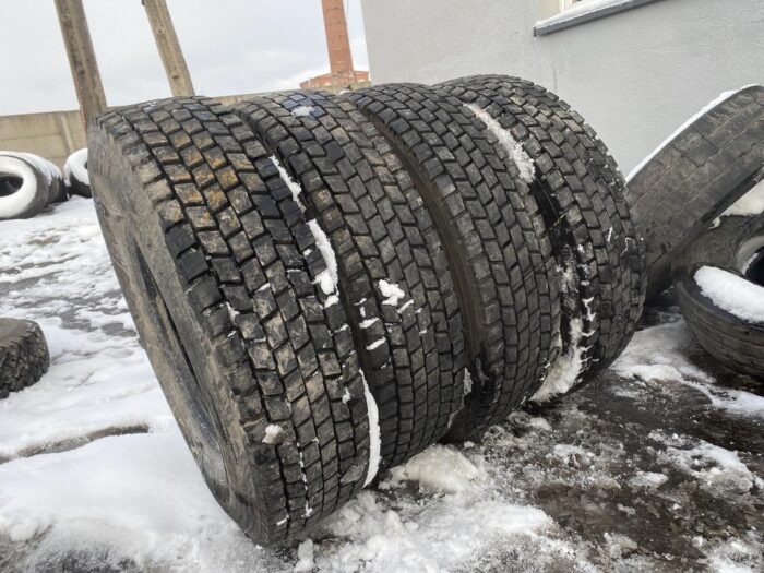 Opony ciężarowe  9.5R17.5 HANKOOK DH05 / 99% bieżnika