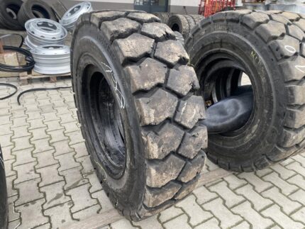  Opony przemysłowe  11.00-20 TRELLEBORG T-900 / 85% Bieżnika