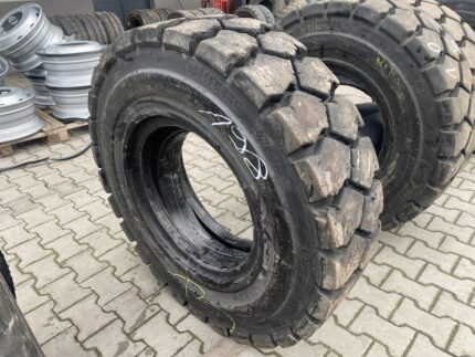 Opony przemysłowe  11.00-20 TRELLEBORG T-900 / 85% Bieżnika