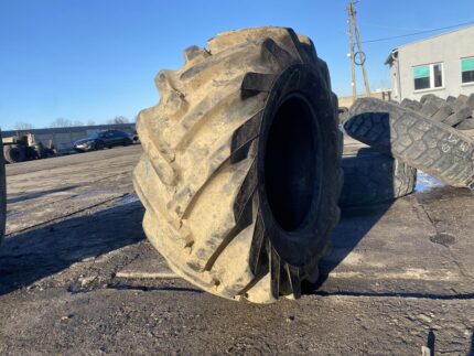  Opony przemysłowe  405/70R20 16/70-20 STARCO AS DUMPER / 90% bieżnika