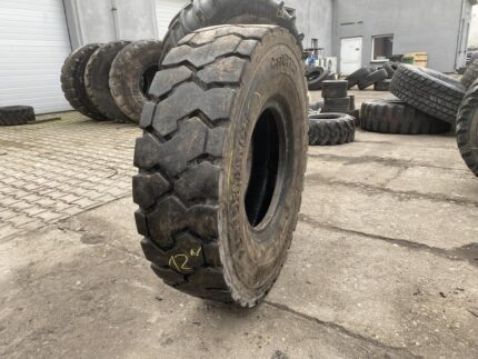  Opony przemysłowe  12.00R20 CONTINENTAL CONTI RT20 INDUSTRIAL / 95% bieżnika