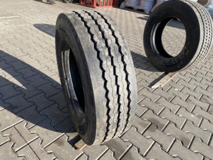  Opony ciężarowe  245/70R17.5 PIRELLI ST:01 / 12mm
