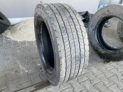  Opony ciężarowe  295/60R22.5 BIEŻNIKOWANA TYP BRIDGESTONE M749 / 6-7mm