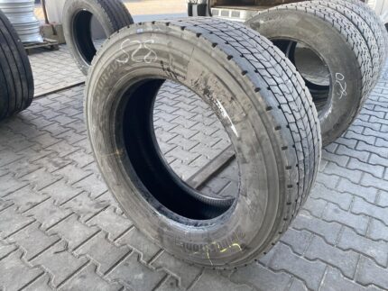 Opony ciężarowe  295/60R22.5 BIEŻNIKOWANA TYP BRIDGESTONE M749 / 6-7mm