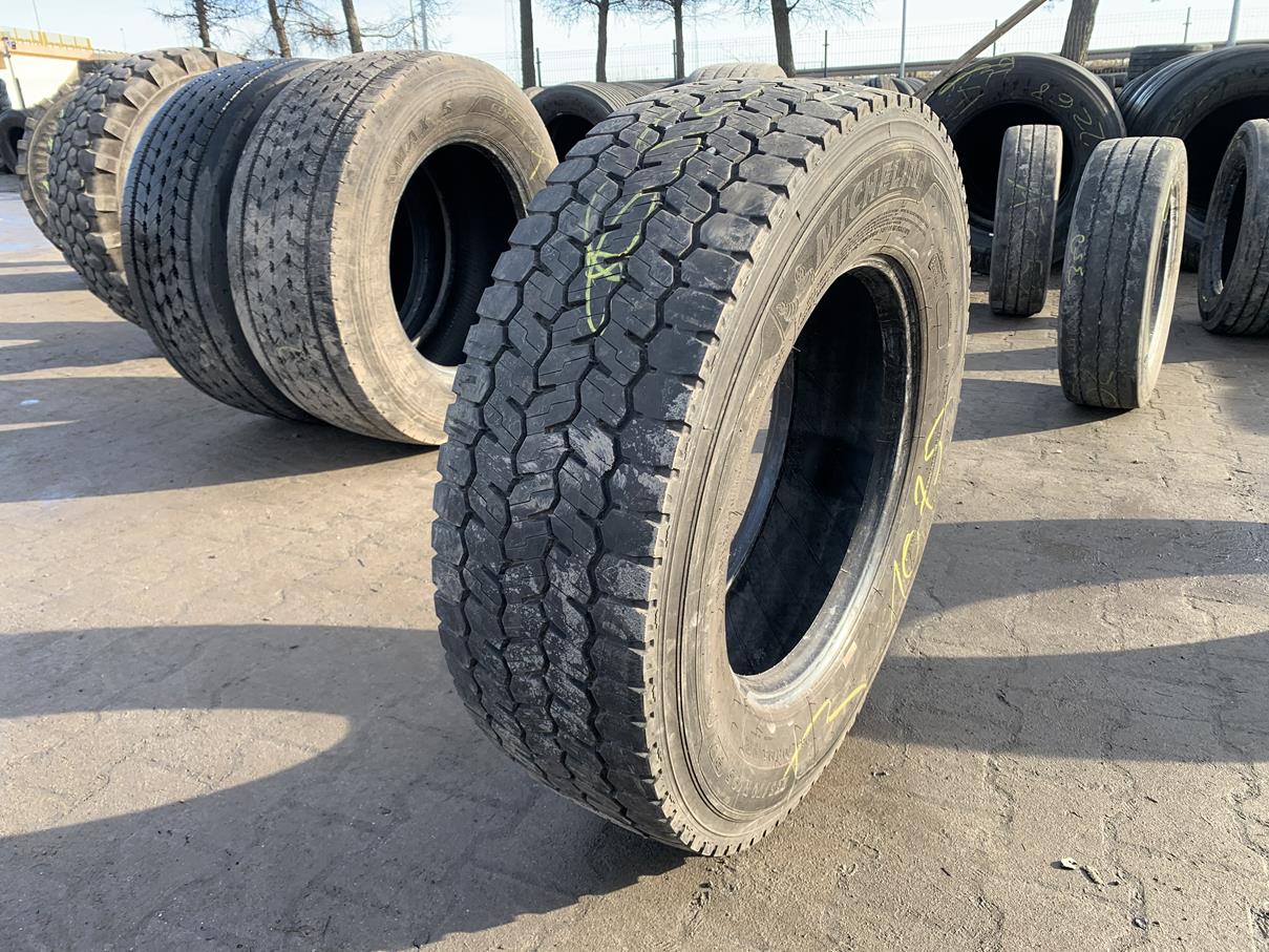 Opony ciężarowe 265/70R19.5 MICHELIN X MULTI D / 8-9mm Opony ciężarowe 265/70R19.5 MICHELIN X MULTI D / 8-9mm