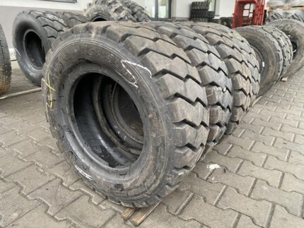 Opony przemysłowe  250/70R15 MICHELIN XZM / 22-23mm