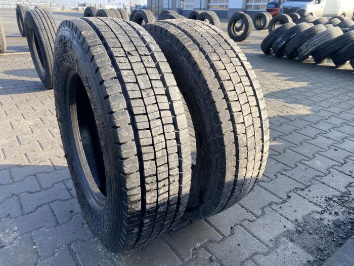 Opony ciężarowe  215/75R17.5 DUNLOP SP444 / 12mm