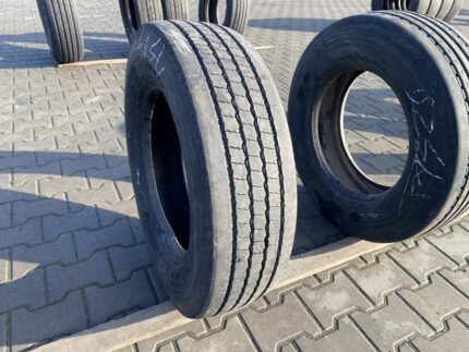 Opony ciężarowe  215/75R17.5 PIRELLI FR:01 TRIATHLON / 5-6mm