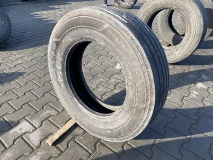 Opony ciężarowe  215/75R17.5 UNIROYAL FH40 / 9mm