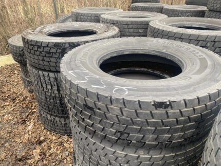 Opony ciężarowe  315/80R22.5 CONTINENTAL CONTI HYBRID HD3 / Pogłębiany Bieżnik