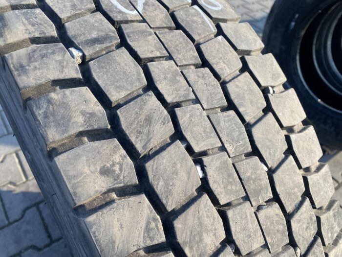 Opony ciężarowe  265/70R19.5 GITI GDR638 / 9-10mm