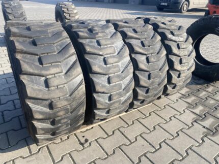 Opony przemysłowe  12-16.5 (305/70-16.5) BKT SKID POWER S/K / 70% bieżnika