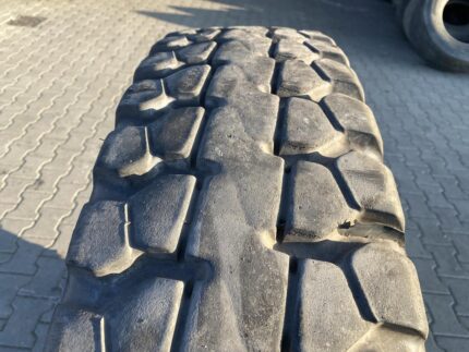 Opony przemysłowe  12.00R24, 325/95R24 PIRELLI TG85 / 16-19mm