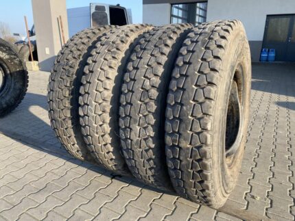 Opony przemysłowe  12.00R24, 325/95R24 PIRELLI TG85 / 16-19mm