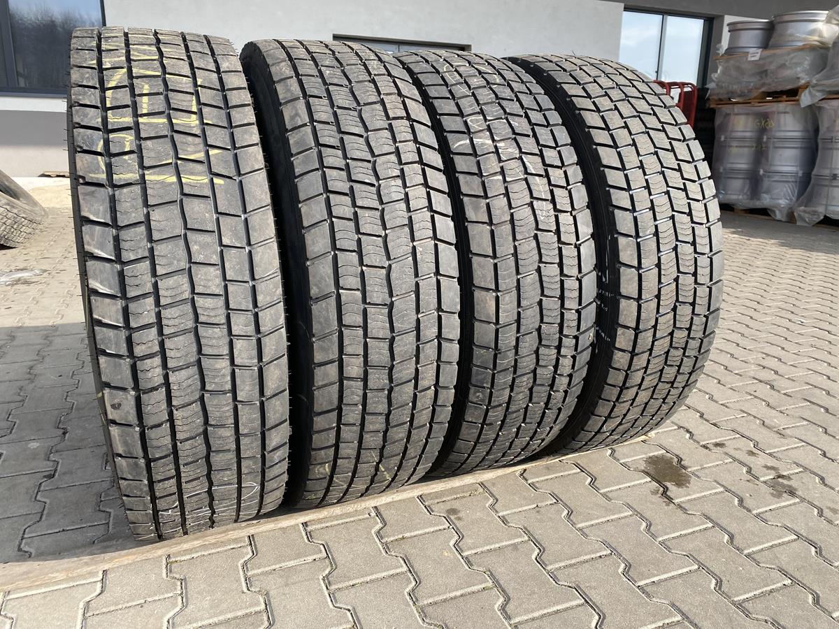 Opona ciężarowa 385/65R22.5 DAYTON D400T / 11mm Opony ciężarowe 295/80R22.5 MICHELIN X COACH XDA+N / Pogłębiany Bieżnik