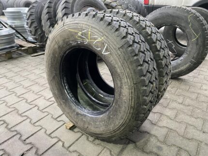 Opony ciężarowe  9.5R17.5 MICHELIN XZT / 15mm