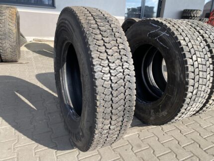 Opony ciężarowe  295/80R22.5 CONTINENTAL HDW SCANDINAVIA / 11-12mm