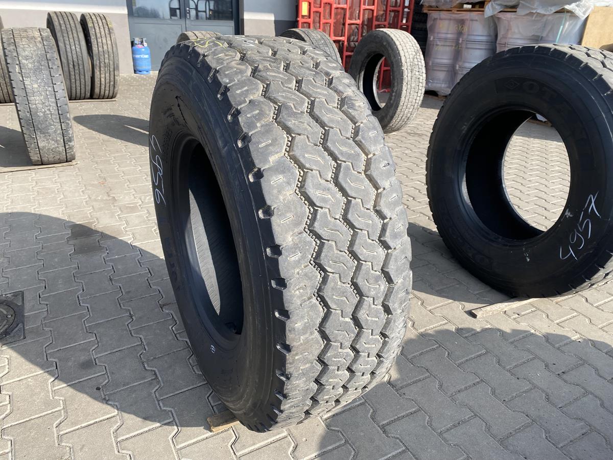 Opona ciężarowa 275/70R22.5 DUNLOP SP372 CITY / 15mm Opony ciężarowe 385/65R22.5 TRAZANO TERRA T45 / 16mm