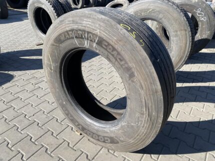 Używane opony ciężarowe 315 80r22 9 Wołczyn