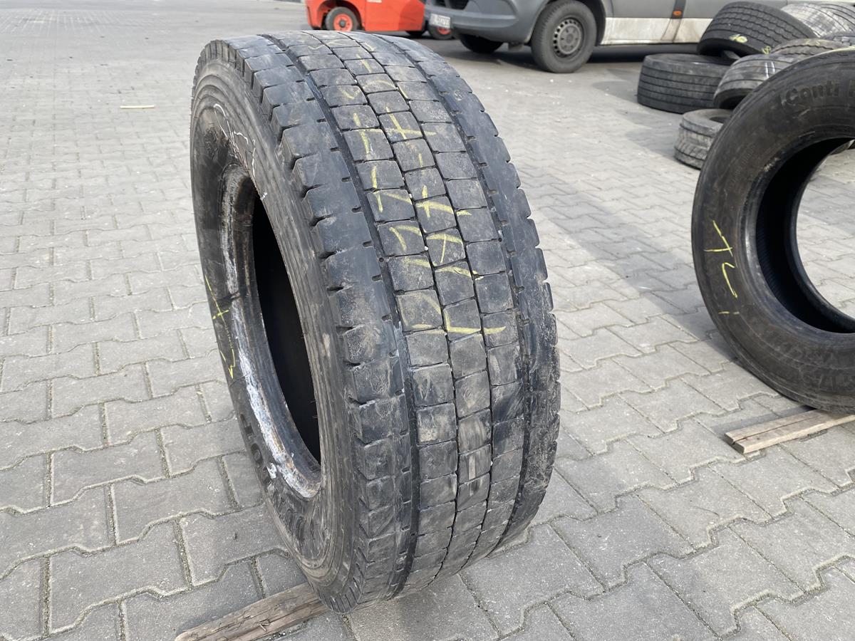 Opony ciężarowe 315/80R22.5 BIEŻNIKOWANA TYP MICHELIN / 13-15mm Używane opony ciężarowe