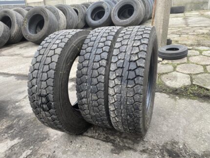  Opony ciężarowe  215/75R17.5 PIRELLI TR85 AMARANTO / 12mm Bieżnika