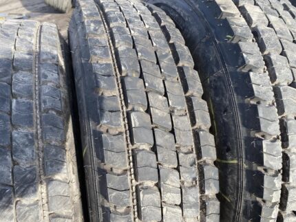 Opony ciężarowe  9.5R17.5 CONTINENTAL LDR / 90% bieżnika