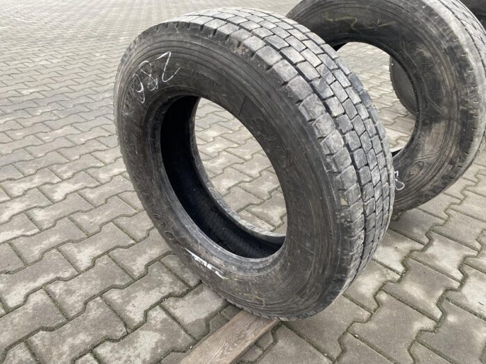 Opony ciężarowe  205/75R17.5 DUNLOP SP444 / 8mm