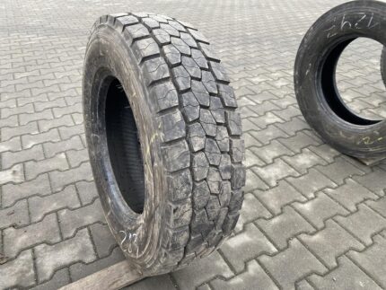  Opony ciężarowe  225/75R17.5 BRIDGESTONE R-DRIVE 002 / 100% Bieżnika