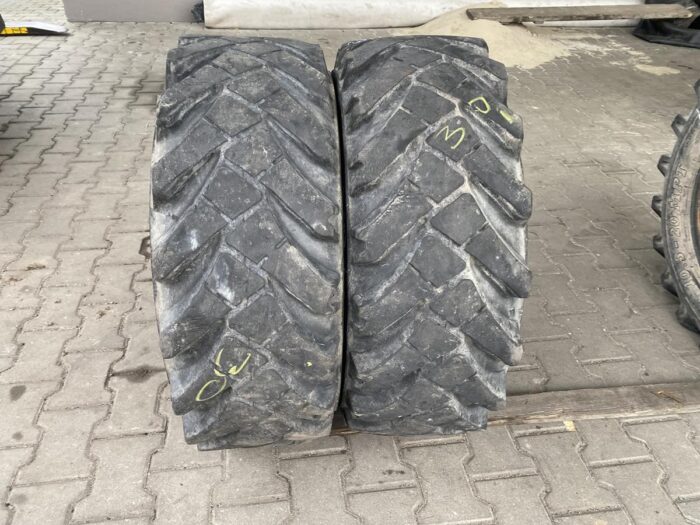 Opony przemysłowe 10.5-18 SOLIDEAL MPT / 50% Bieżnika
