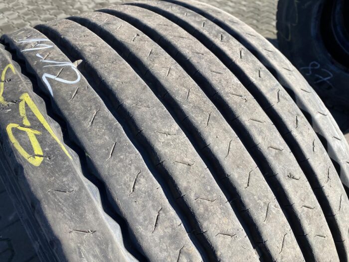 Opony do ciężarówek 445/45R19.5 LINGLONG T820 / 11-12mm