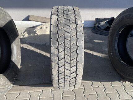 Opony do ciężarówek 315/70R22.5 SEMPERIT RUNNER D2 / 10-11mm