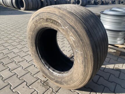 Opony ciężarowe  445/45R19.5 GOODYEAR KMAX T GEN-2 / 7-8mm