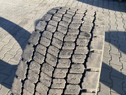 Opony do ciężarówek 315/60R22.5 CONTINENTAL HDW2 SCANDINAVIA / 9-12mm