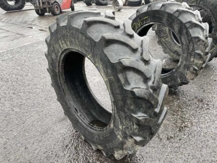Opony do maszyn budowlanych