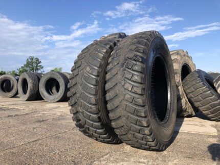 Opony do maszyn budowlanych