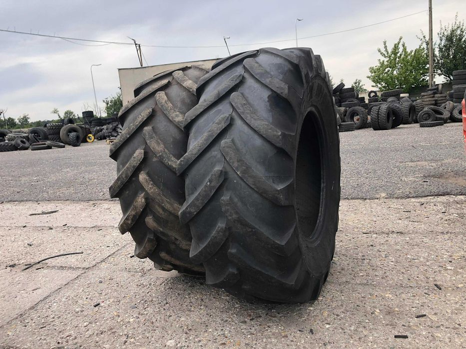 Opona dla maszyn na budowę Opony do maszyn budowlanych