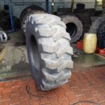 Opony do maszyn budowlanych